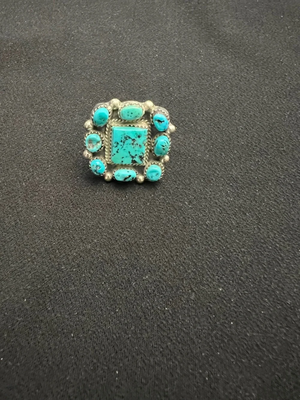 ring - Picture 1 of 2